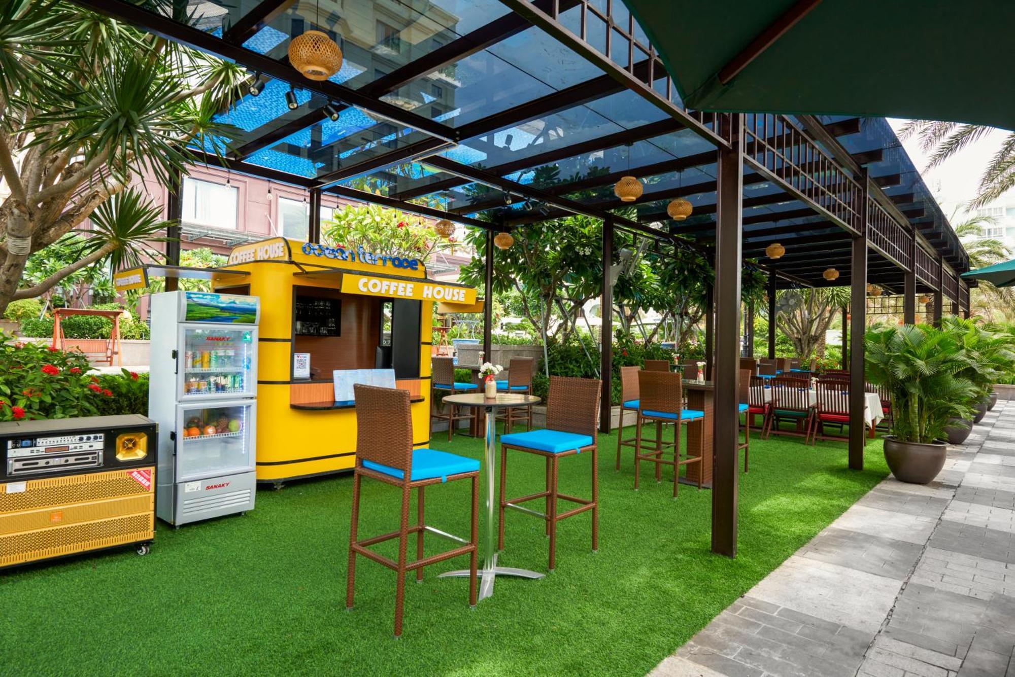 Dlg Hotel Danang Exteriér fotografie The Coffee Club, Bangkok